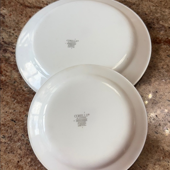 CORELLE fruit basket Floral Fruit Pattern Plates Set
4 dinner and 4 salad - Picture 2 of 6